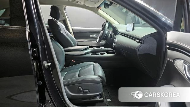 Genesis GV70 id 4224444 из Кореи 18