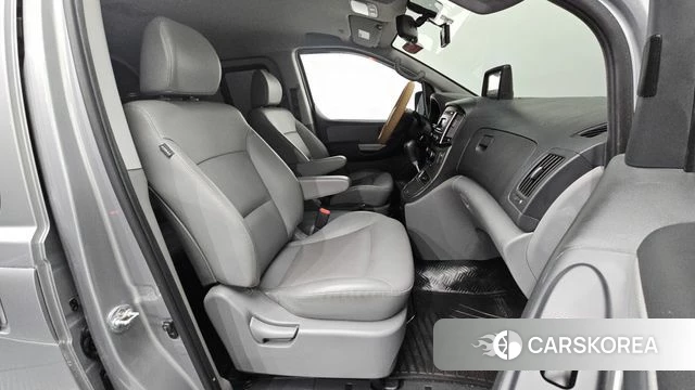 Hyundai The New Grand Starex id 4703494 из Кореи 18