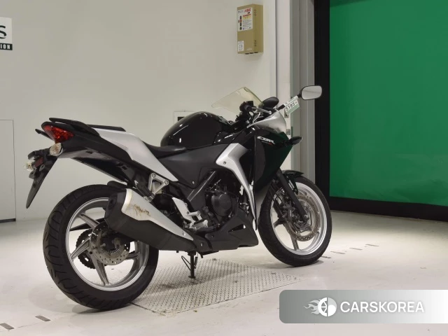 Проданный Honda CBR250R 2011 из Японии, фото 2
