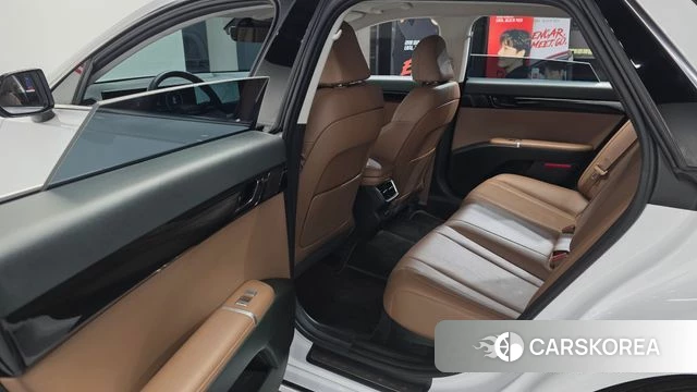 Hyundai Grandeur (GN7) id 4488508 из Кореи 18