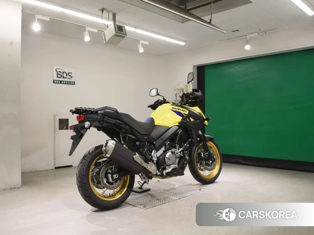 Проданный Suzuki V-STROM 650 XT 2024 из Японии, фото 2