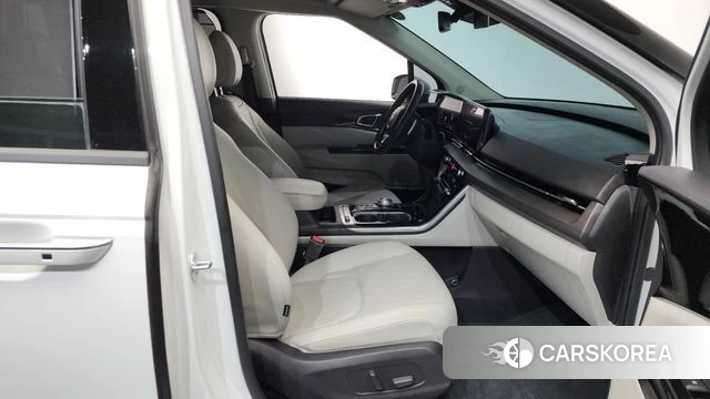 Kia Carnival 4th generation id 4250046 из Кореи 18