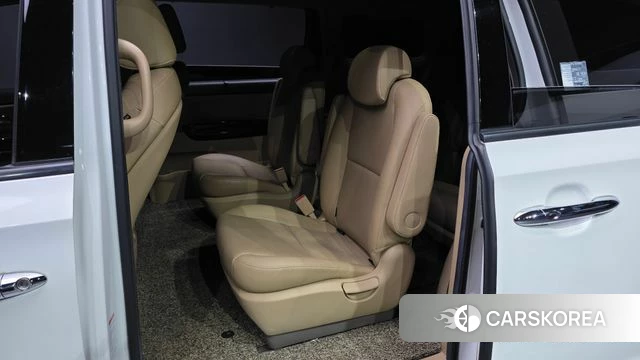 Kia The New Carnival id 4923767 из Кореи 18