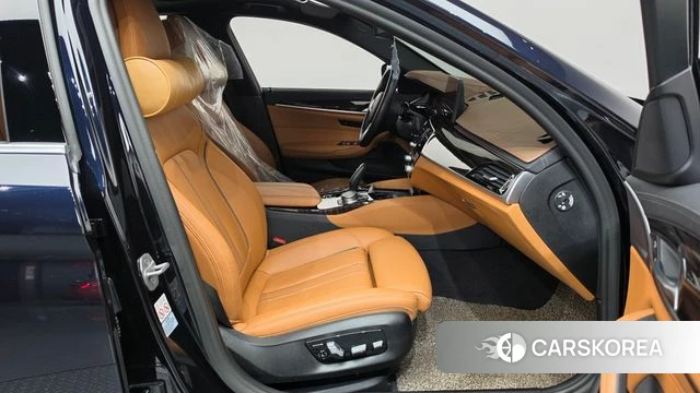 BMW 5 Series (G30) id 4793995 из Кореи 18