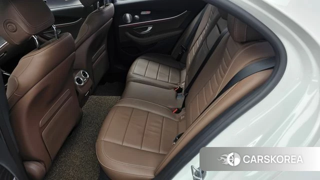 Mercedes-Benz E-Class W213 id 4508328 из Кореи 18