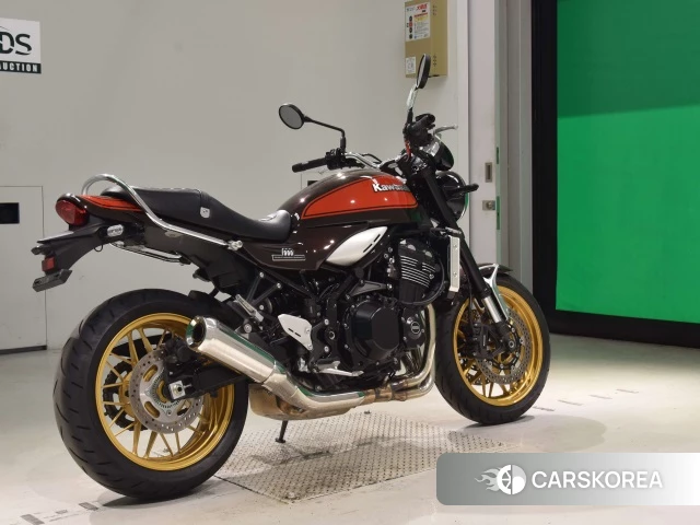 Проданный Kawasaki Z900RS 2022 из Японии, фото 2