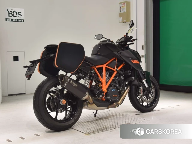 Проданный KTM 1290 SUPER DUKE R 2016 из Японии
