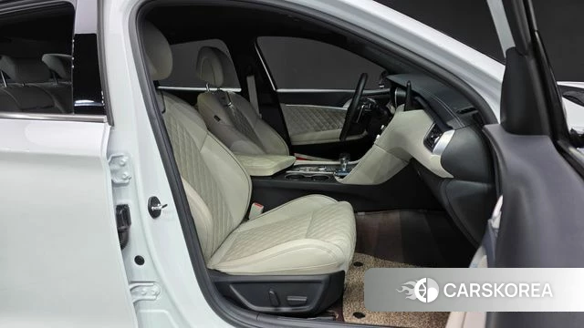 Genesis The New G70 id 4603916 из Кореи 18