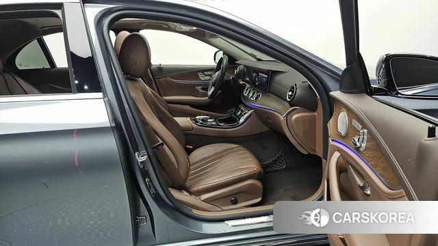 Mercedes-Benz E-Class W213 id 4384090 из Кореи 18