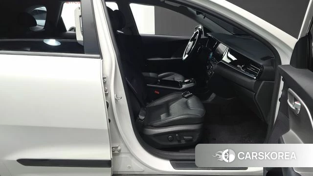Kia Niro Plus id 4613459 из Кореи 18