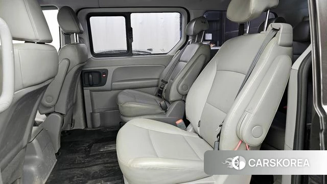 Hyundai The New Grand Starex id 4326027 из Кореи 18