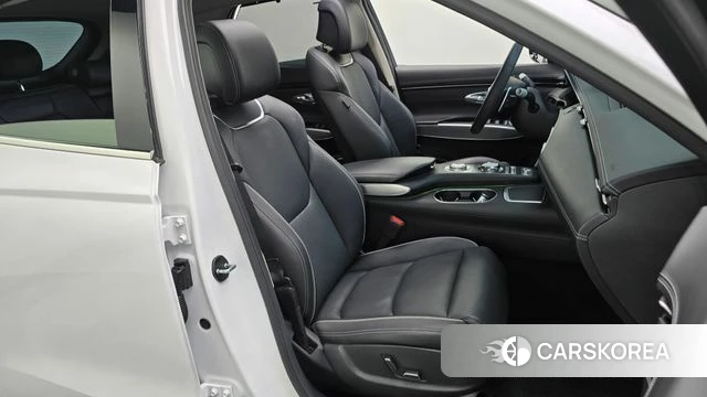 Genesis GV70 id 4635650 из Кореи 18