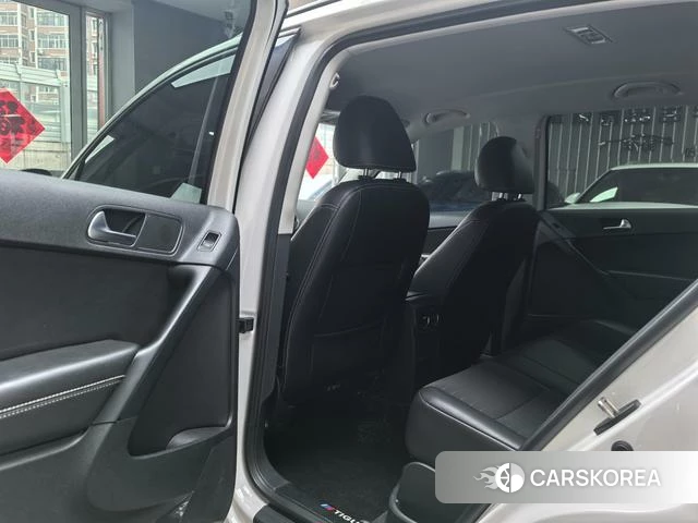 Volkswagen Tiguan id 4207983 из Китая 18