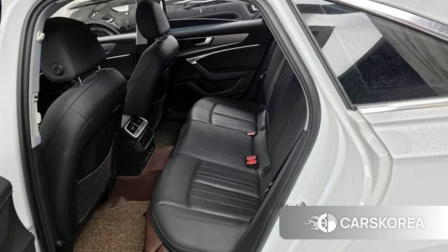 Audi A6 (C8) id 4284506 из Кореи 18