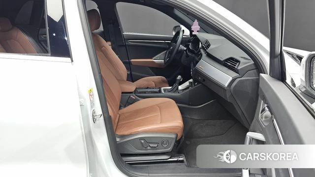 Audi Q3 (F3) id 4562450 из Кореи 18