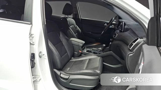 Hyundai All New Tucson id 4447373 из Кореи 18
