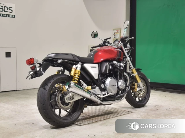 Проданный Honda CB1100RS 2017 из Японии, фото 2