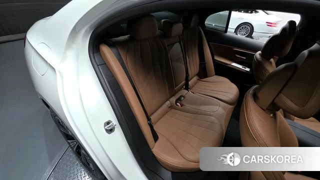 Mercedes-Benz E-Class W214 id 4315257 из Кореи 18