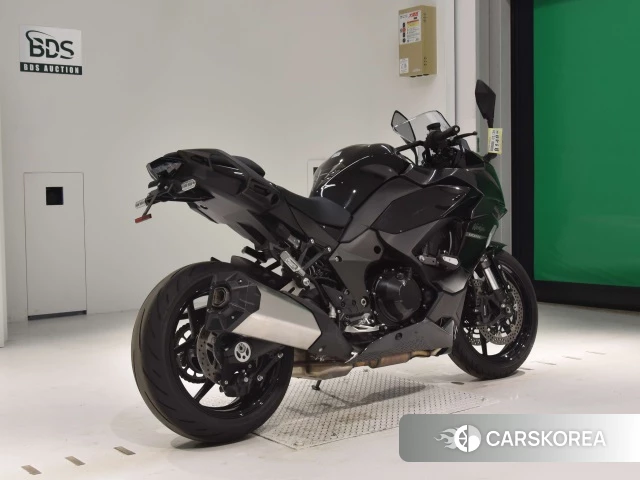 Проданный Kawasaki NINJA 1000 SX 2021 из Японии, фото 2