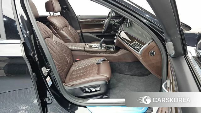 BMW 7 Series (G11) id 4580657 из Кореи 18