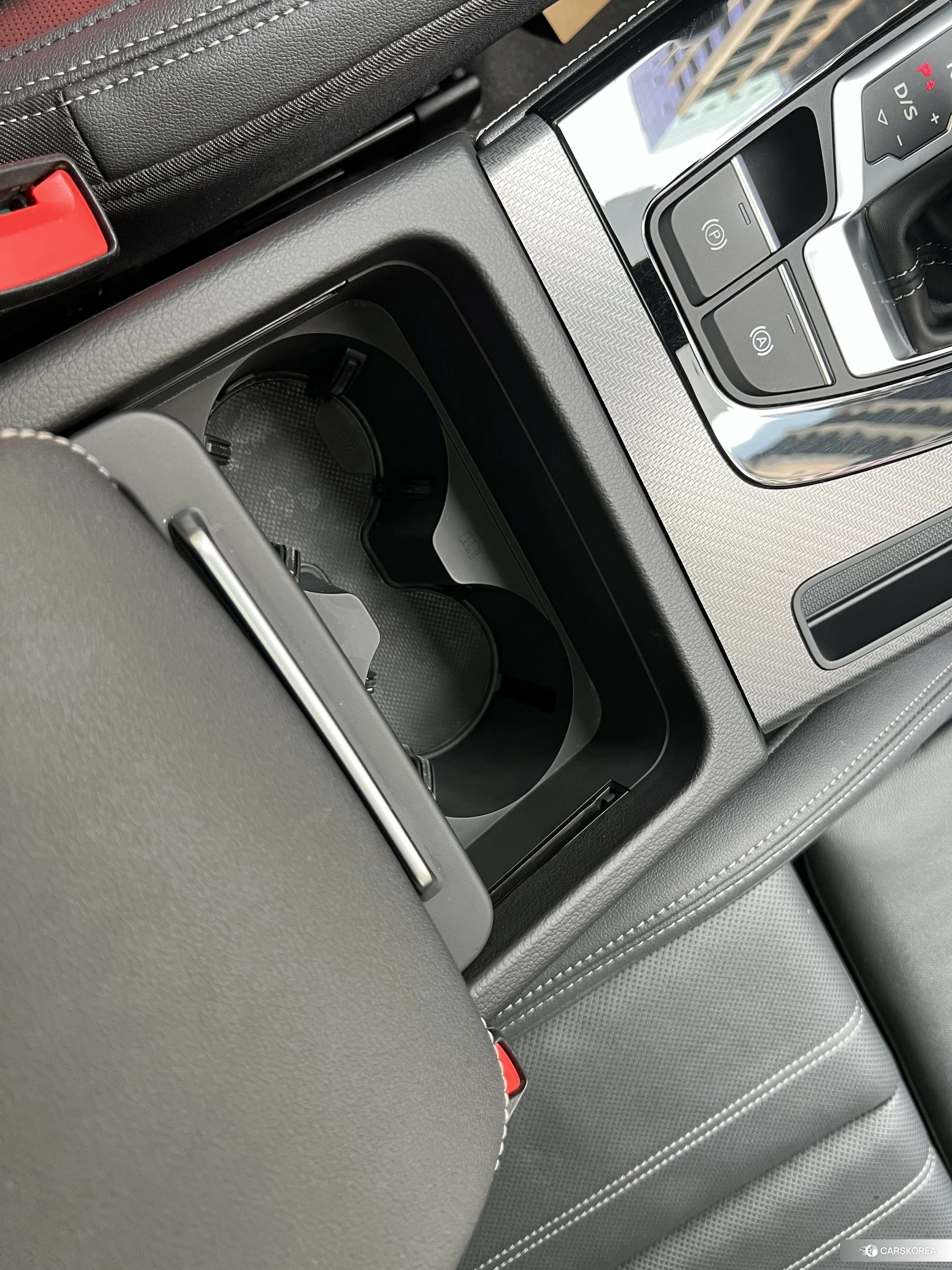Audi Q5L id 4455099 из Китая 18