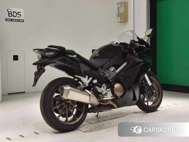 Проданный Honda VFR800F 2018 из Японии, фото 2