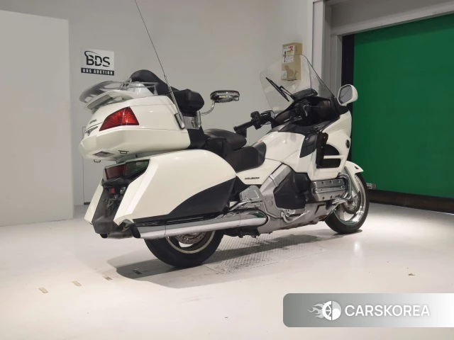 Проданный Honda GL1800 2013 из Японии, фото 2