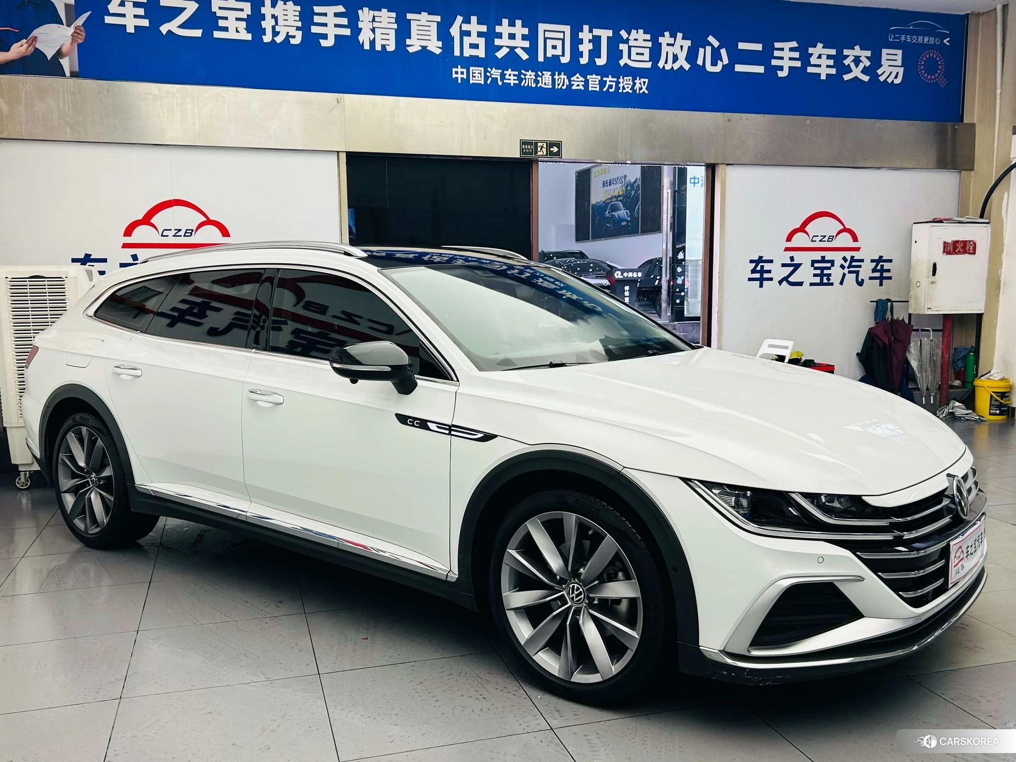 Volkswagen CC id 4515235 из Китая 18