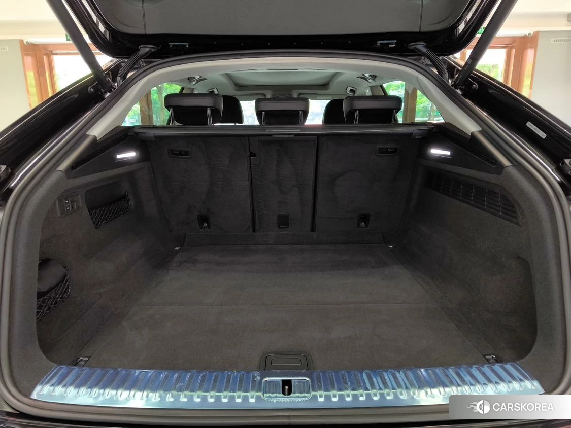 Audi Q8 id 4499034 из Китая 18