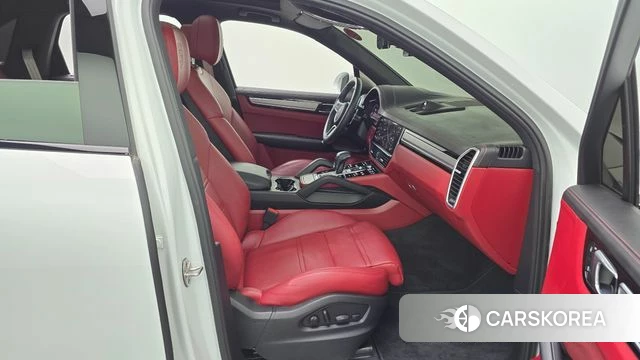 Porsche Cayenne (PO536) id 4585102 из Кореи 18