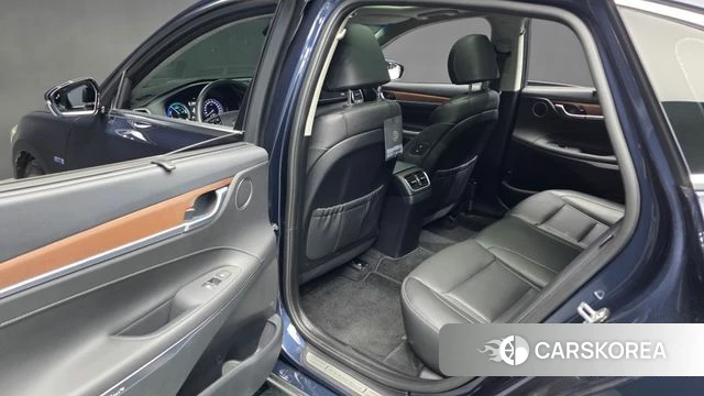 Hyundai Grandeur IG Hybrid id 4203782 из Кореи 18