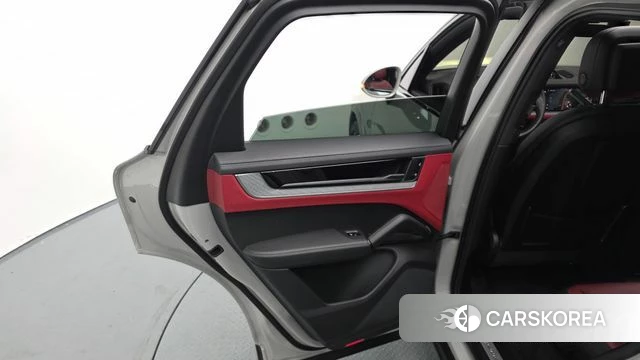 Porsche Cayenne (PO536) id 4700964 из Кореи 18
