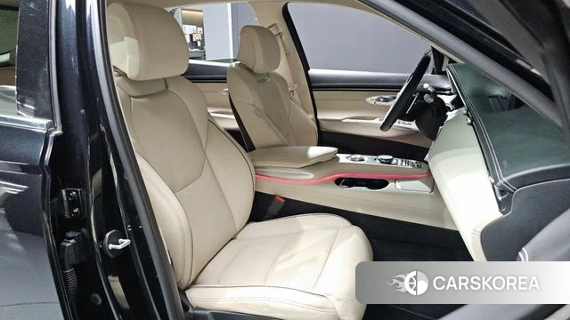 Genesis GV70 id 4500379 из Кореи 18