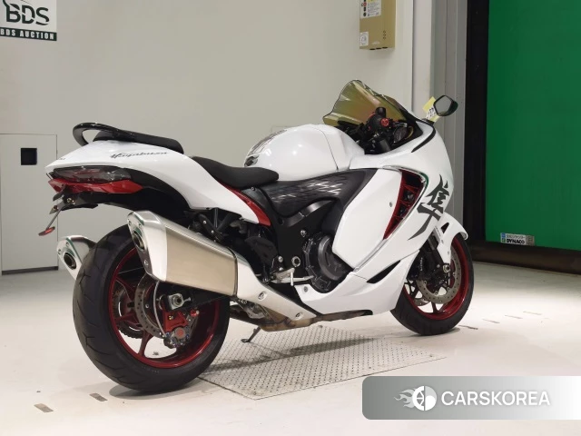 Проданный Suzuki GSX1300R HAYABUSA 2021 из Японии