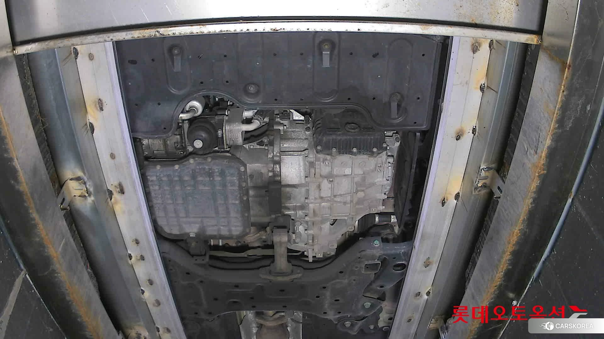 Kia Carnival id 3869416 из Кореи 18