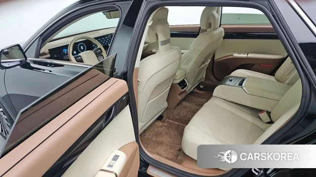 Hyundai Grandeur (GN7) id 4382217 из Кореи 18
