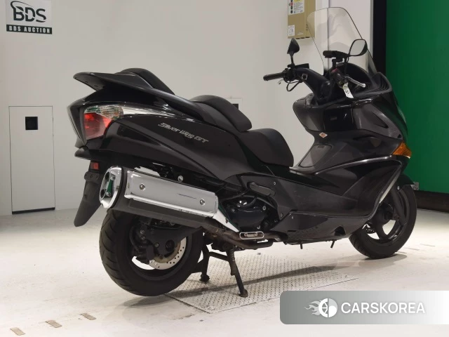 Проданный Honda SILVER WING 400 GT 2011 из Японии, фото 2