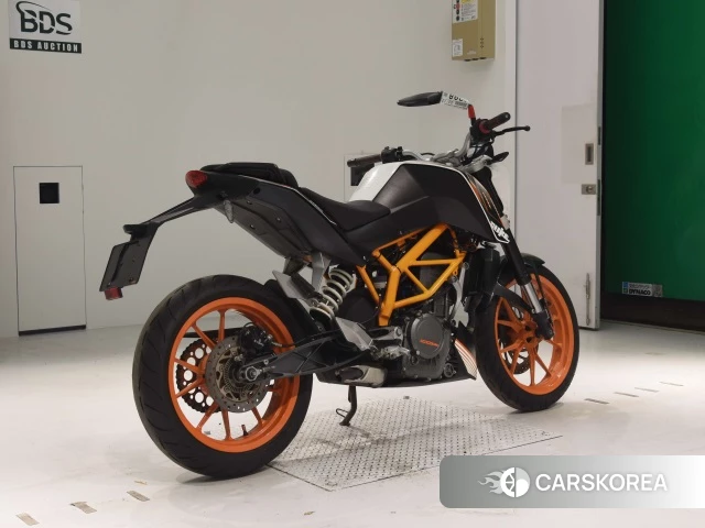 Проданный KTM 390 DUKE 2014 из Японии, фото 2