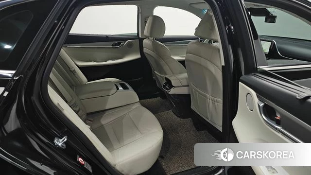 Hyundai The New Grandeur IG Hybrid id 4935920 из Кореи 18