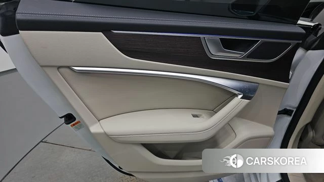 Audi A7 (4K) id 4707495 из Кореи 18
