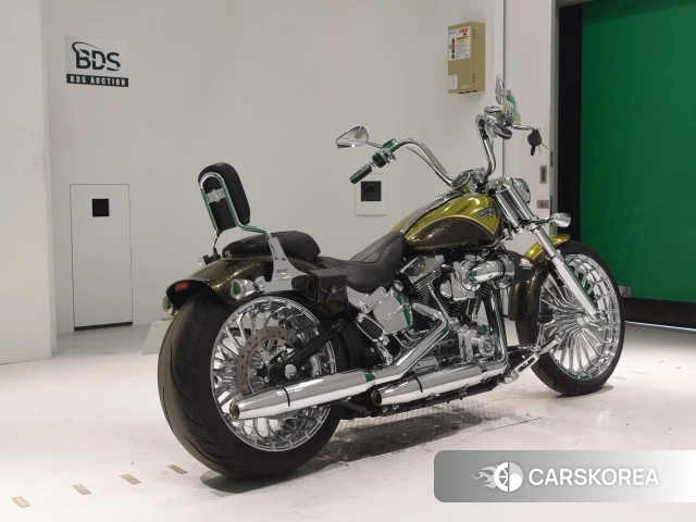 Проданный Harley-Davidson Softail Breakout FXSB CVO 2013 из Японии, фото 2