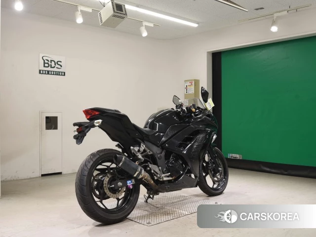 Проданный Kawasaki NINJA 250 2017 из Японии, фото 2