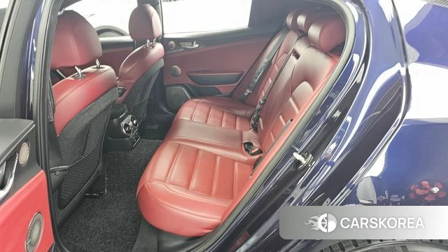Kia Stinger id 4543799 из Кореи 18