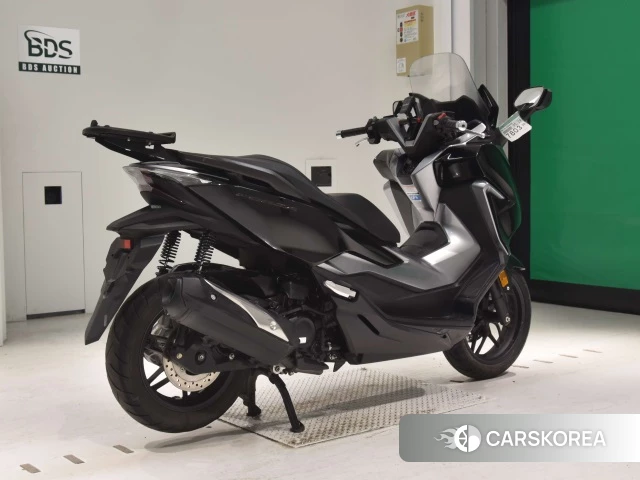 Проданный Honda FORZA 2018 из Японии