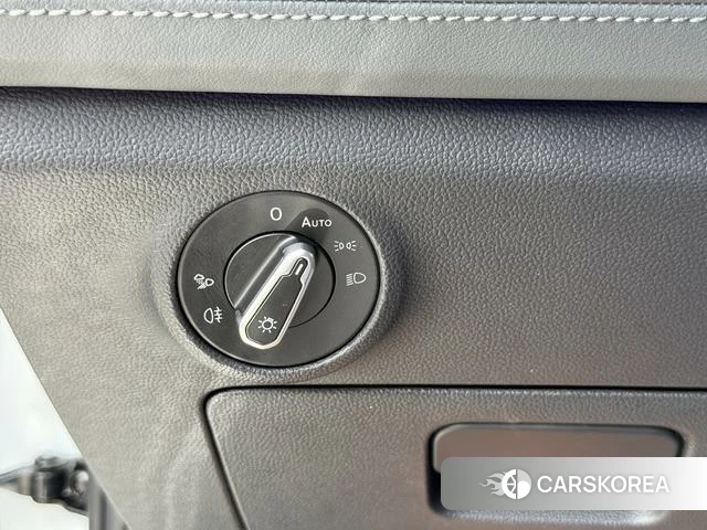 Volkswagen Sagitar id 3993484 из Китая 18