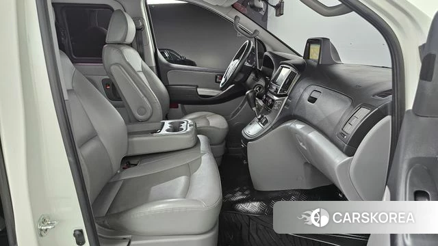 Hyundai The New Grand Starex id 4507950 из Кореи 18