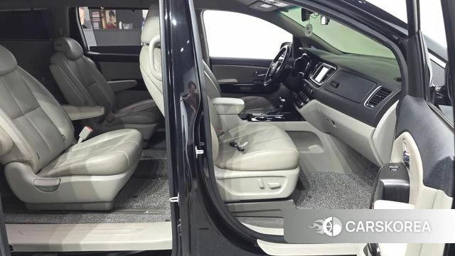 Kia The New Carnival id 4632910 из Кореи 18