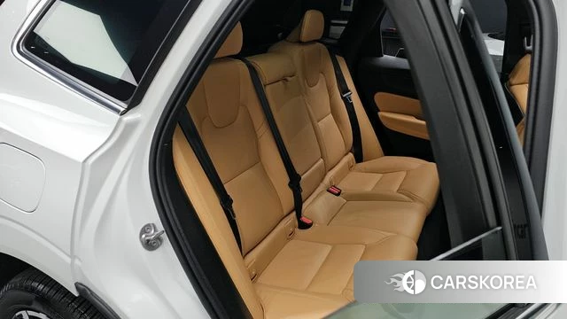 Volvo XC60 second Generation id 4342395 из Кореи 18