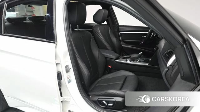 BMW 3 Series (F30) id 4196987 из Кореи 18