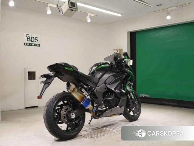 Проданный Kawasaki NINJA 1000 SX 2021 из Японии, фото 2